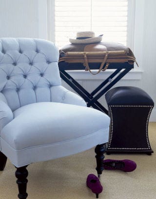 ottoman chair and luggage stand