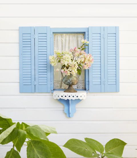 Fifi ONeill Florida Tiny House - Colorful Cottage Decorating Ideas