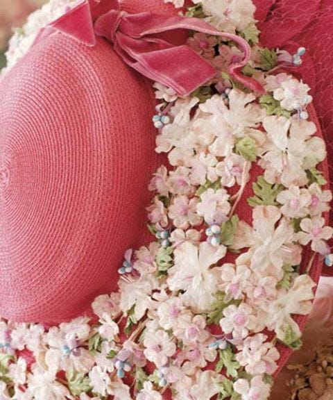 pink hat