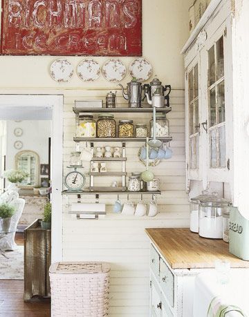 12 Shabby Chic Kitchen Ideas Decor, Shabby Chic Kitchen Cabinets On A Budget