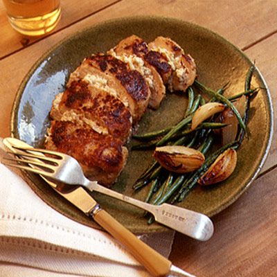 chicken breasts stuffed with apple and goat cheese