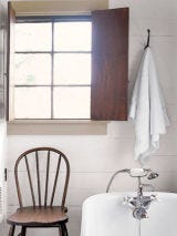 white bath