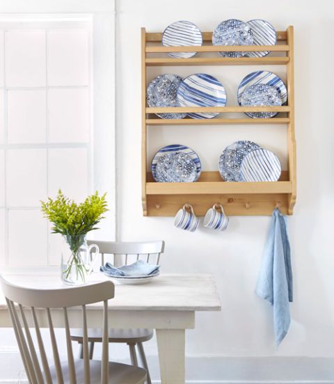 plate storage kitchen