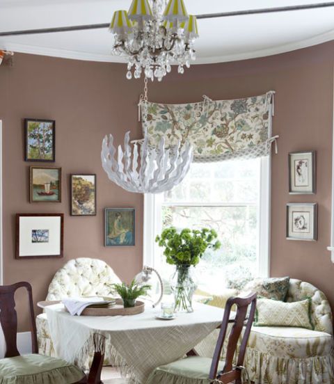 Give Shape to a Dining Room