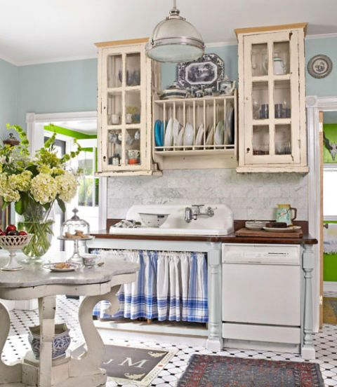 Featured image of post Pastel Shabby Chic Kitchen Ideas - Sofa in the form of a wooden street bench.