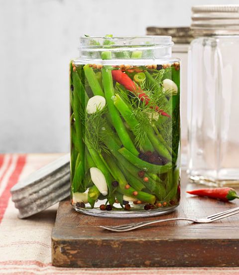 spicy pickled green beans