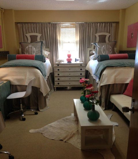 How To Decorate A Dorm Room And Optimize Space How To Decorate A Dorm Room And Optimize Space