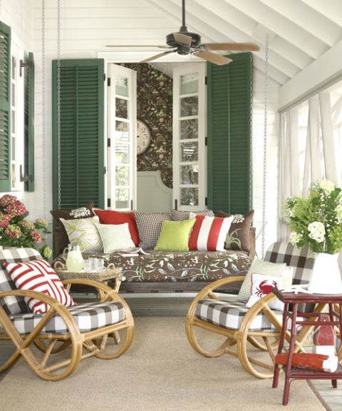 chairs and bench on porch