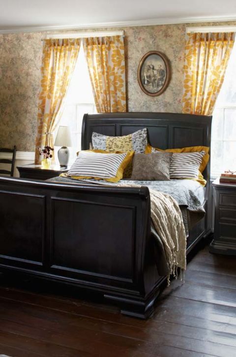 Bedroom, Furniture, Bed, Room, Interior design, Nightstand, Bed frame, Curtain, Property, Bed sheet, 