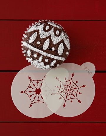 cupcake with sugar ornament pattern