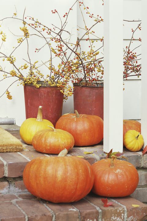 easy front porch halloween decorations
