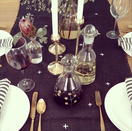 How to Set an Elegant Table - Table Setting Ideas How to Set an Elegant Table - Table Setting Ideas