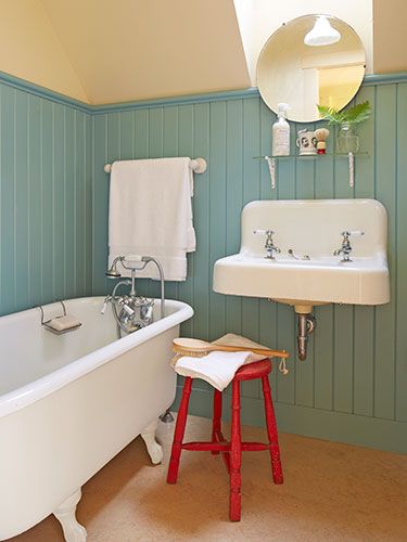 Rustic New Hampshire Bathroom