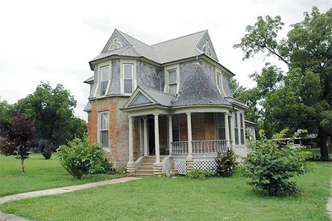10 Beautiful Historic Houses For Sale For Under 100 000