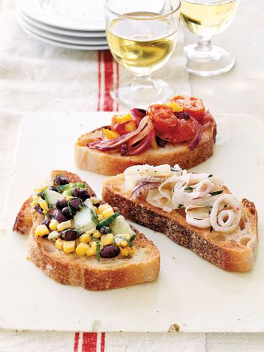 bruschetta with toppings