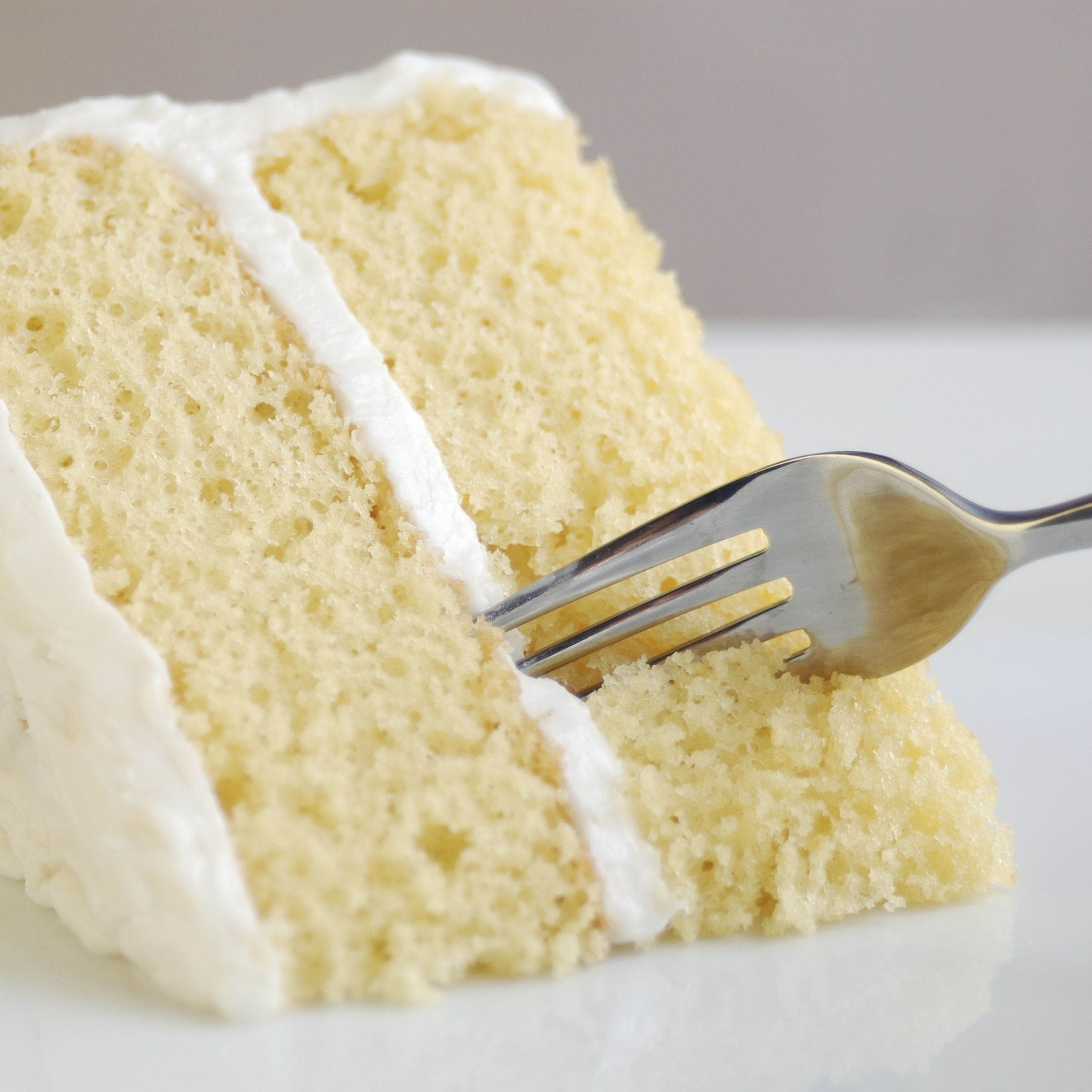 Eggless Vanilla Cake (Soft and Moist)