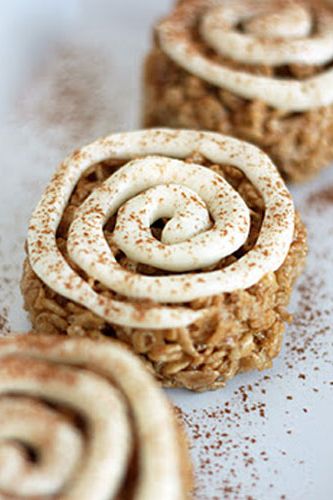 cinnamon roll rice krispies treats