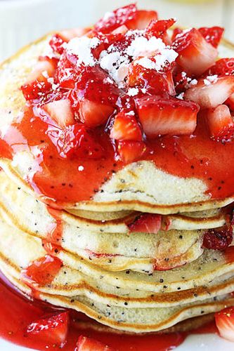 Dish, Food, Cuisine, Pancake, Breakfast, Ingredient, Strawberry, Strawberries, Meal, Produce, 
