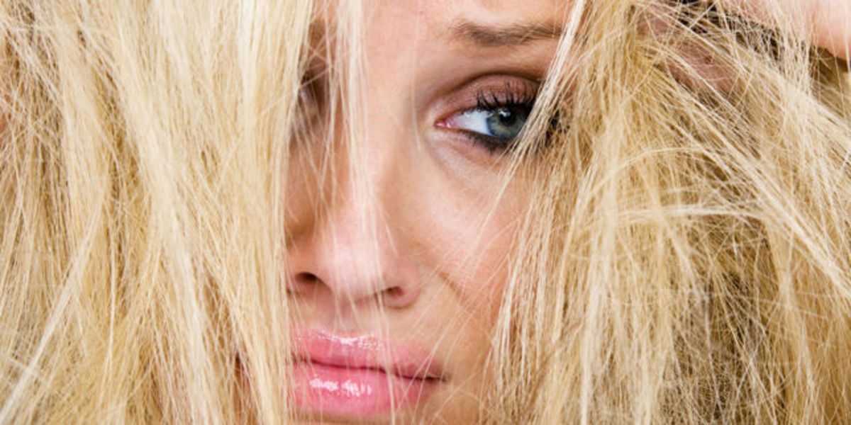 Nieuw 14 haarstijlen die iedere vrouw (tevergeefs) heeft geprobeerd HN-07