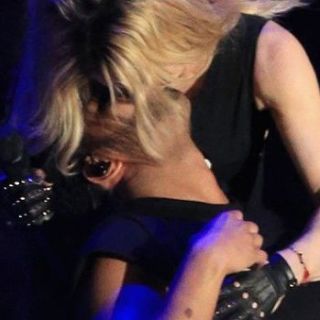 Drake en Madonna zoenen