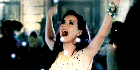 Katy Perry vuurwerk dansje