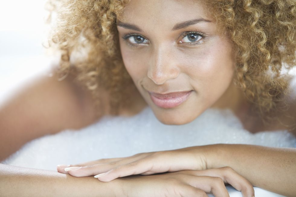 Finger, Lip, Brown, Hairstyle, Skin, Chin, Eyebrow, Jheri curl, Eyelash, Ringlet, 