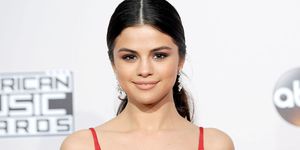 Selena-Gomez-zoenend-met-The-Weeknd