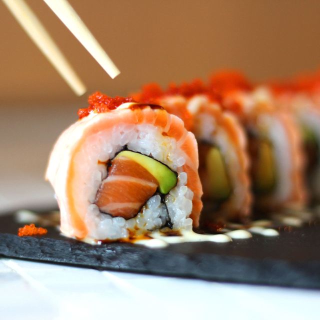 parasiet-in-sushi