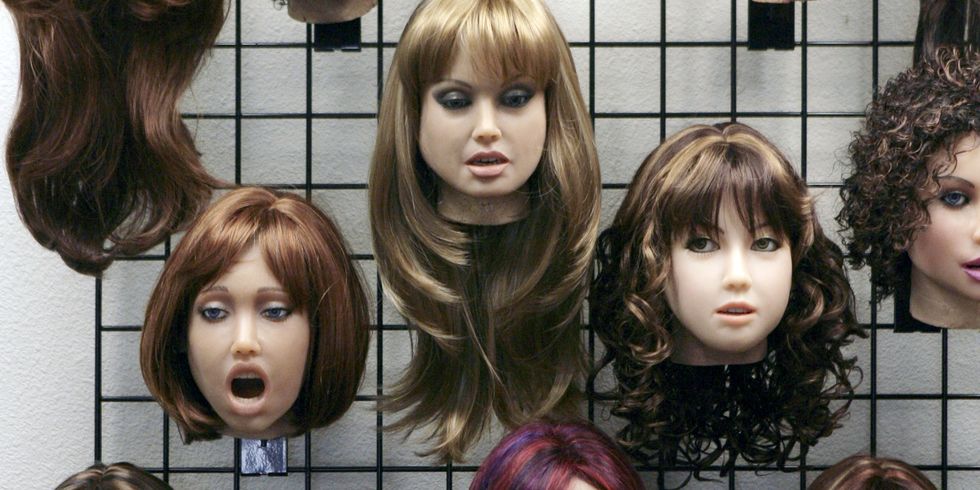 9 Insane Facts About Sex Dolls