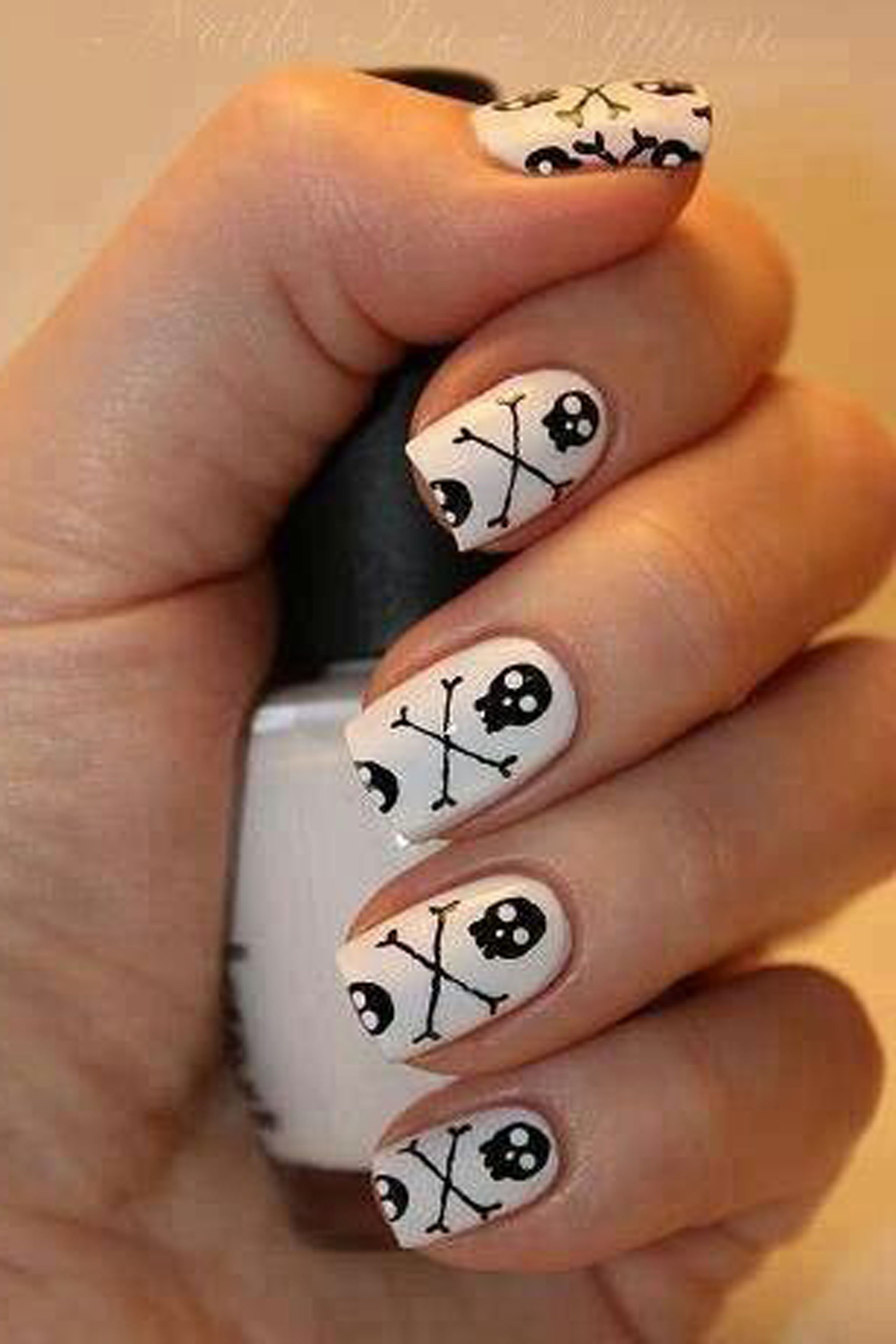 halloween nail design