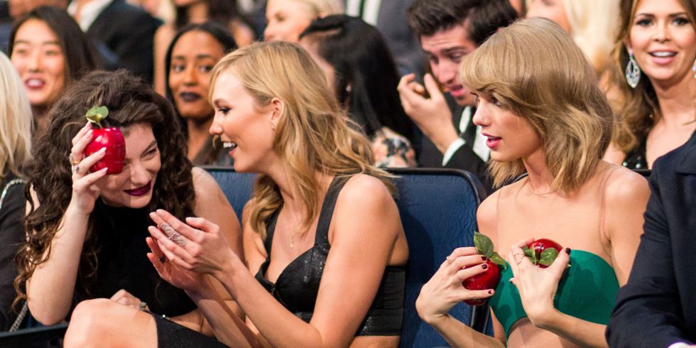 photos-of-taylor-swift-lorde-and-karlie-kloss-being-besties-at-the