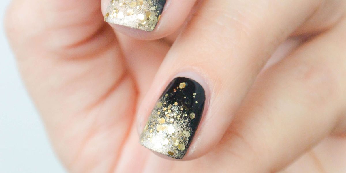 sparkly ombre nail design