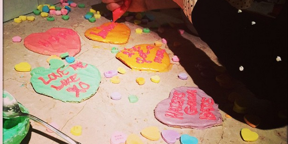 Was Blake Lively Drunk When She Made These Valentine S Day Cookies