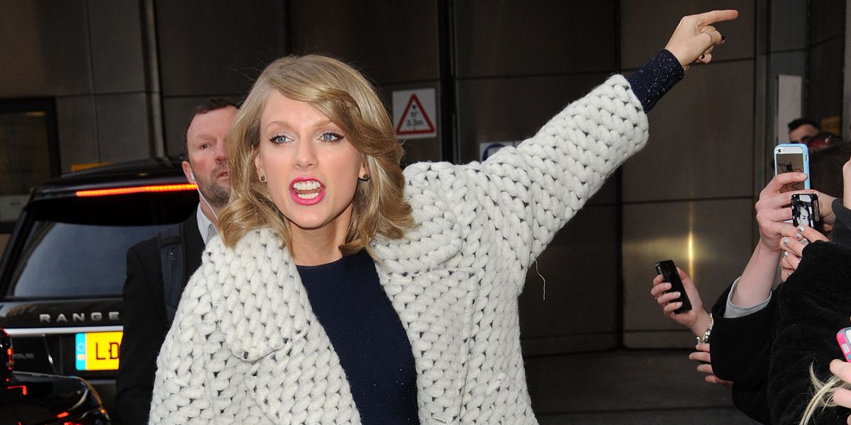 Here's How TSwift Avoids the Paparazzi When She's Not in the Mood