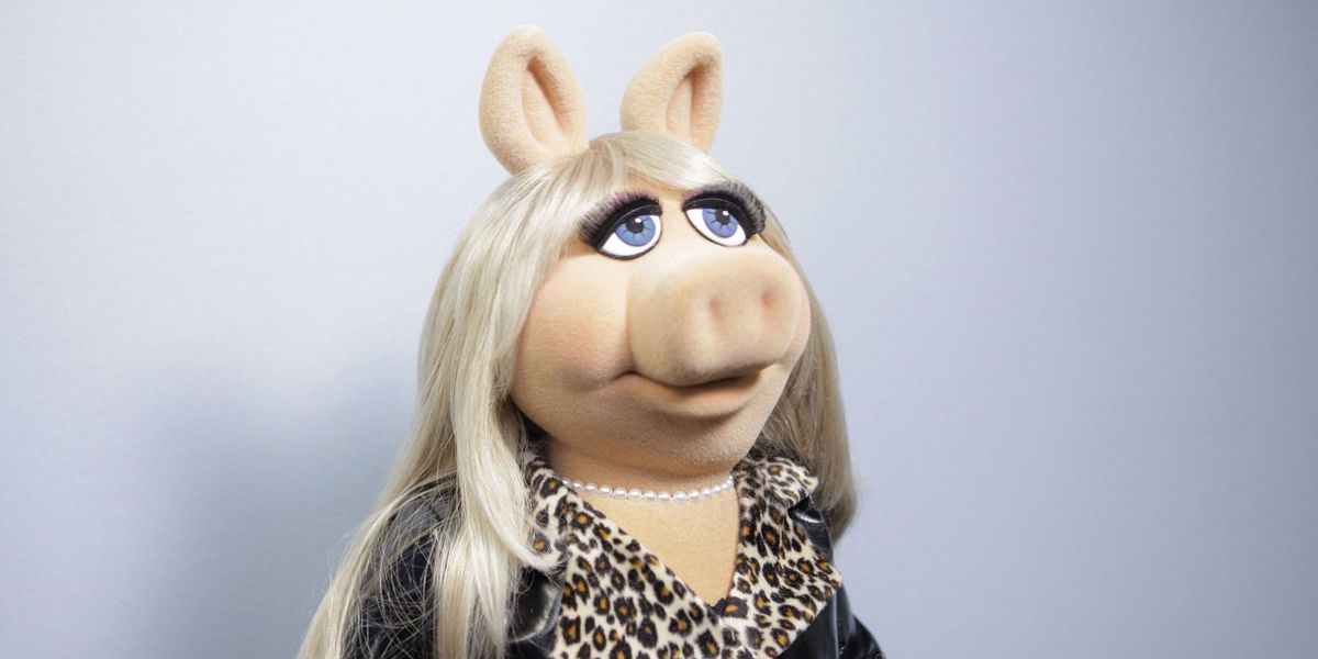 Miss Piggy Explains Why She's a Feminist Pig in New Essay