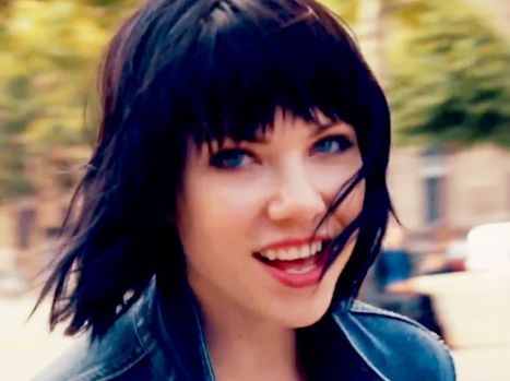 Carly Rae Jepsen S New Song Might Be More Catchy Than Call Me Maybe