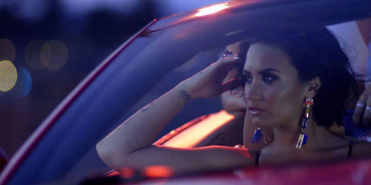 Demi Lovato Teases The Cool For The Summer Video 9220