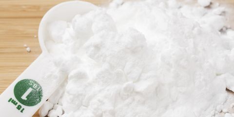 White, Chemical compound, Snow, Foam, Aspartame, Ice, Powder, 