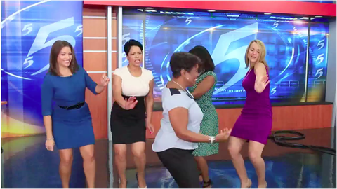 News Anchor In Purple Dress Goes Viral In Video Of Her Doing The Quan News Anchor In Purple Dress Goes Viral In Video Of Her Doing The Quan