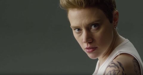 Watch Some Hilarious Outtakes Of Kate Mckinnon Impersonating