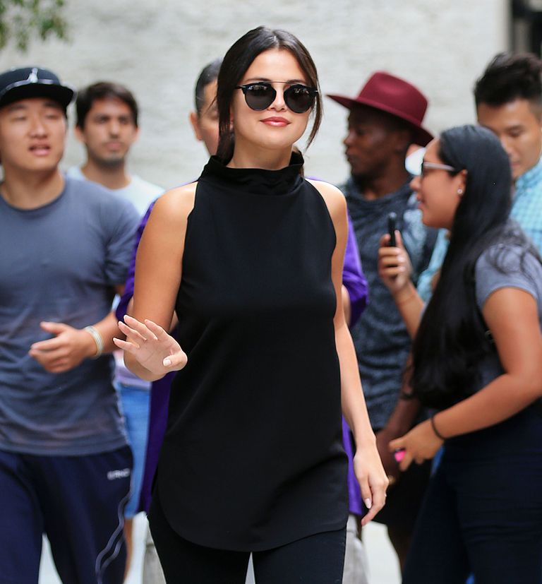 Selena Gomez on Why She Ditched Her Purity Ring When She Started Dating ...