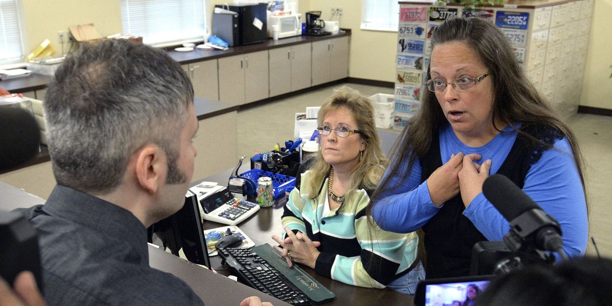 Kentucky Clerk Refuses To Issue Same Sex Marriage Licenses Despite 