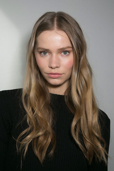 <p>If bedhead and beachy waves had a baby, this look from Rodarte fall '15 would be it. The slept-in, sexy vibe is as effortless to create as it looks.  </p>
