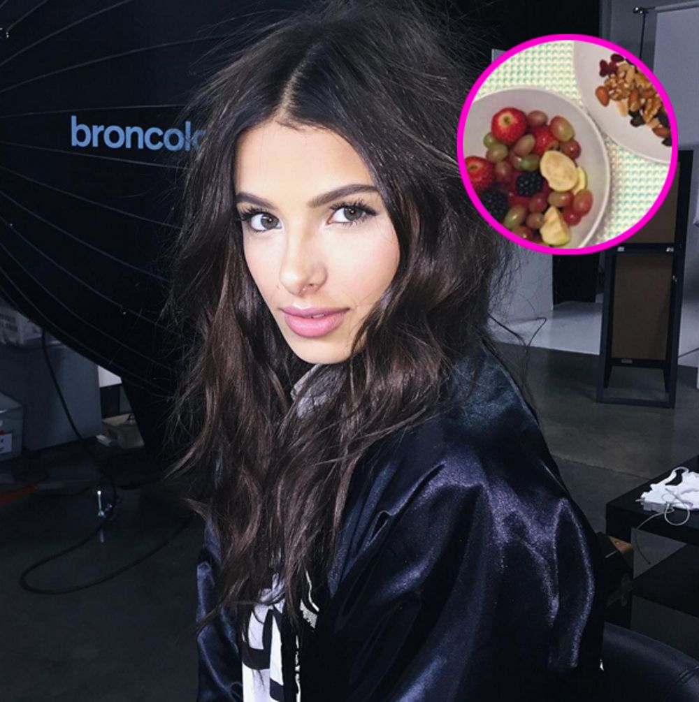 This Is What A Victoria S Secret Model Ate For Breakfast Before The Fashion Show