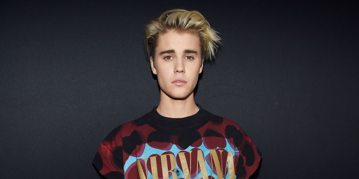 Justin Bieber Shows Off His Tan Lines In Sexy New Photo