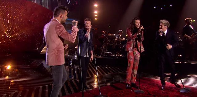 Watch One Direction's Last Pre-Hiatus X Factor Performance, Cry Forever