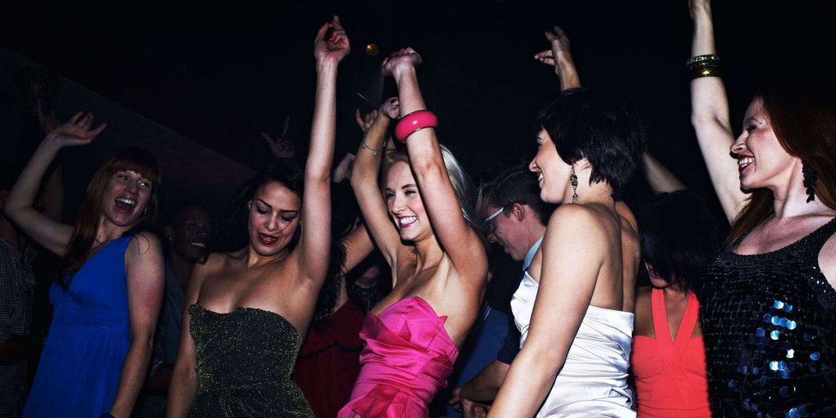 What It S Like To Attend A Jewish Singles Dance On Christmas Eve