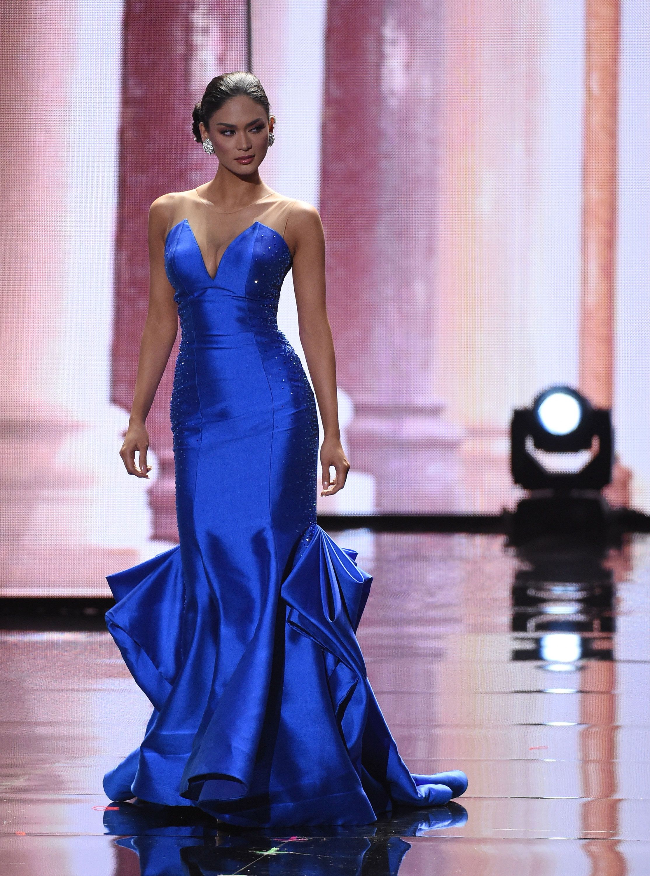 Pia wurtzbach gown miss universe outlet 2017