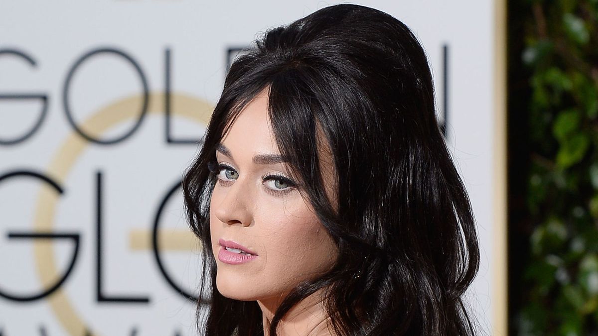 Katy Perry Got Her Snooki On at the Golden Globes