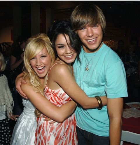 33 Incredible High School Musical Throwback Photos